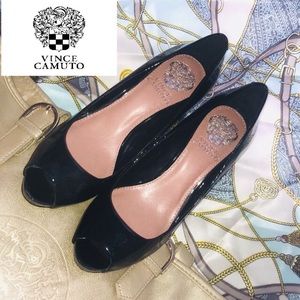 ⚜️NEW MARKDOWN⚜️Vince Camuto Peep Toe Heels ⚜️